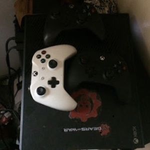 All black Xbox 1 with 1TB on it